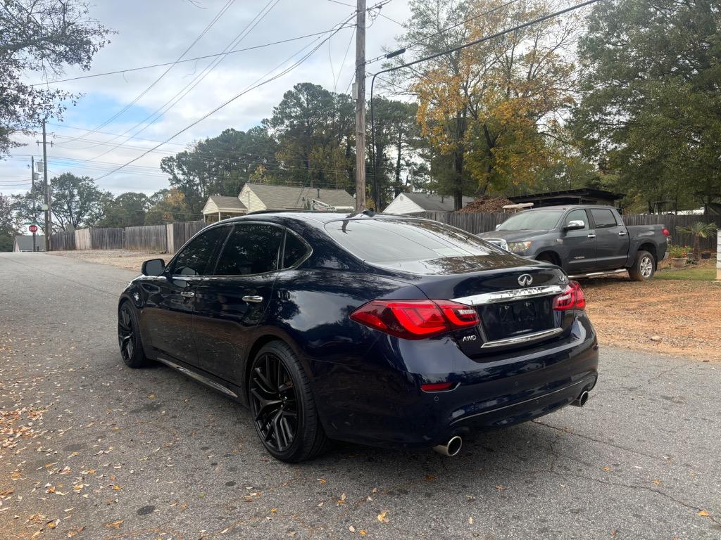 2019 INFINITI Q70L LUXE - Photo 7