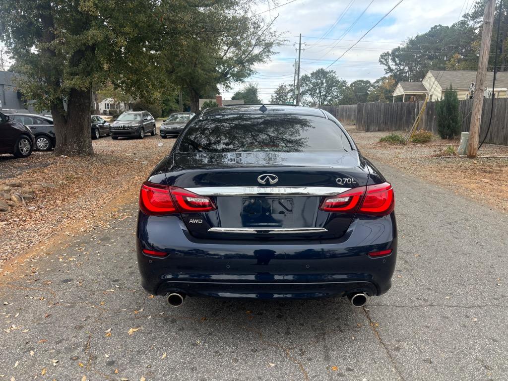 2019 INFINITI Q70L LUXE - Photo 6