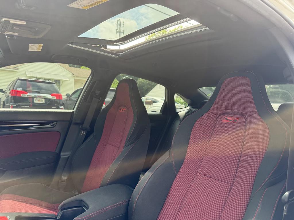 2025 Honda Civic Si - Photo 14