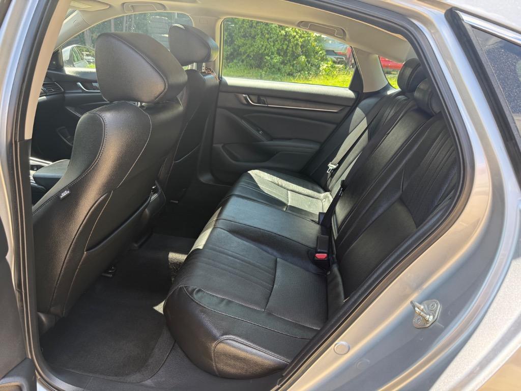 2019 Honda Accord EX-L - Photo 11