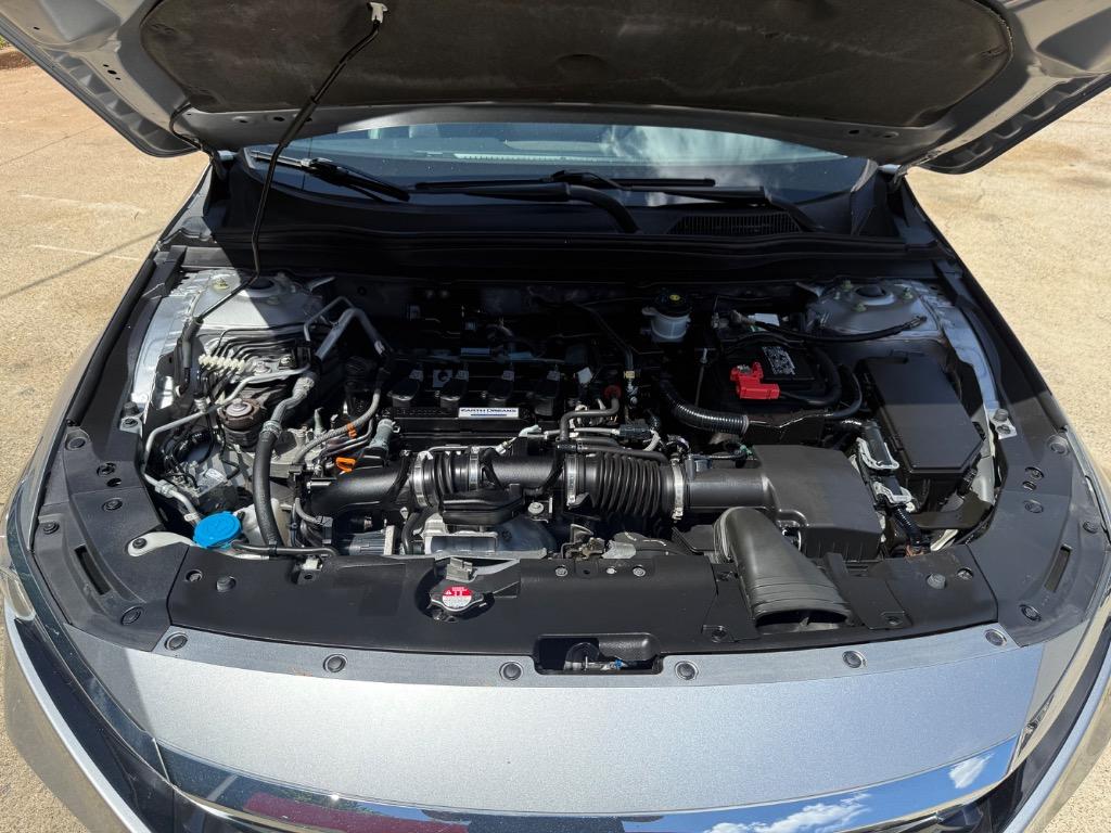 2019 Honda Accord EX-L - Photo 15