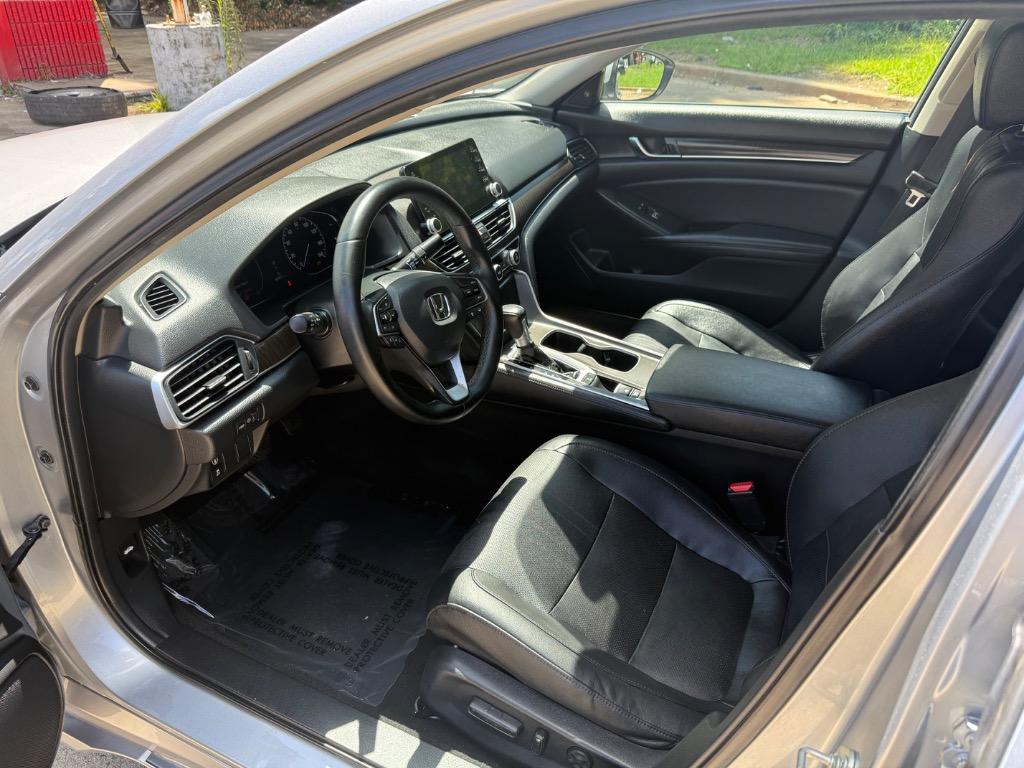 2019 Honda Accord EX-L - Photo 9