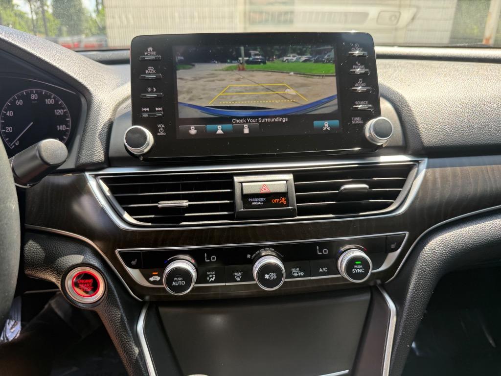 2019 Honda Accord EX-L - Photo 17